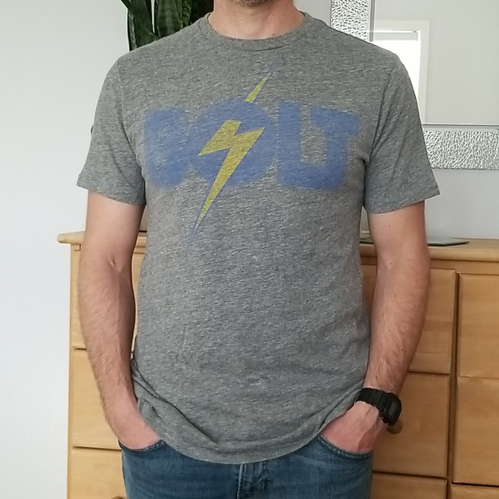 Bolt soft gray T-shirt